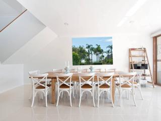 The Moorings 15 stunning with water views and pool - Soldiers Point - 4