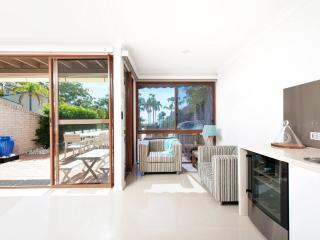 The Moorings 15 stunning with water views and pool - Soldiers Point - 3
