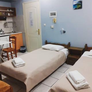 Almiriki Rooms - Agios Kirykos - 3