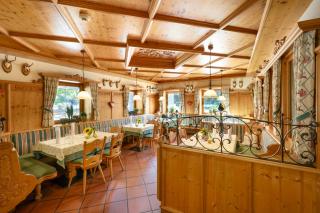 Hotel Wirtshaus Sattlerwirt - 3