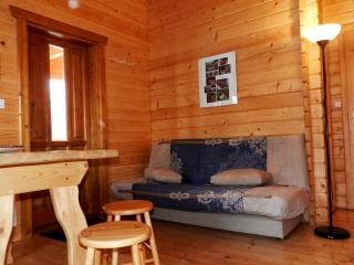 Camping, Hôtel De Plein Air Les Cariamas - Chateauroux-les-Alpes - 5