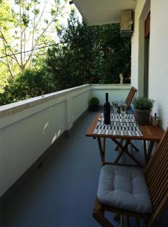 Deluxe Apartment Joia with Balcony on the Beach Bačvice, Free Parking, Old Town, Near Ferry Port - 8