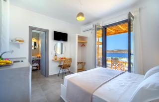 Ammos Serifos - Serifos Chora - 9