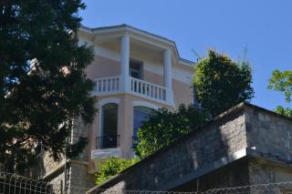 Le Bompard 50 m2 Villa Art Déco Plein centre avec jardin - 0