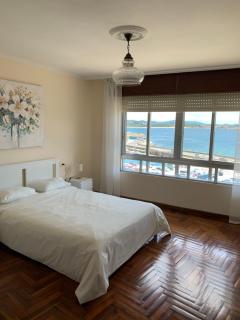 Piso en el malecón de Riveira con vistas a las Rias Baixas. Ideal para familias. 140m - Ribeira - 1
