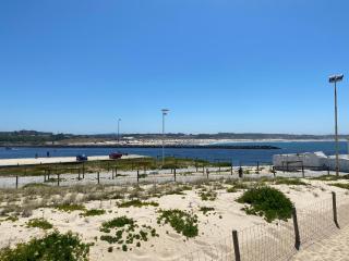 Cozy Beach Front with Rooftop - Vila do Conde - 7