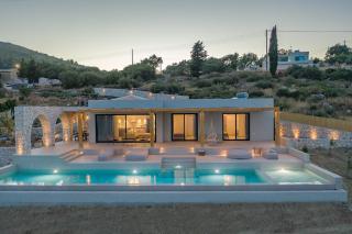SUOLO di GIOIA Villa with magnificent sea view and infinity pool 18*4m - 3