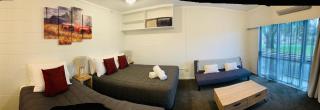 Racecourse Motel - Paeroa - 2