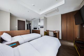 Felix by STX Hotel & Suite - Busan - 1