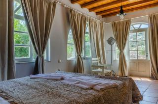 Calmea Seafront Residence - secluded beach - Kampos Paros - 9