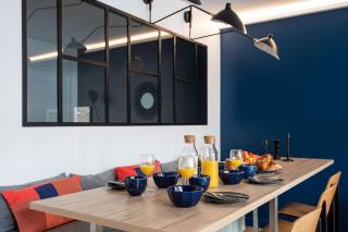 NEW - Appt style le Corbusier avec Balcon - 8 pers - Parijs - 8