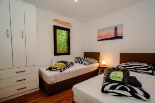 Lee house, WI-FI,FREE PARKING, HOT TUBE - Peroj - 7