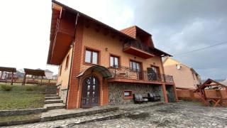 Guest house Mountain View - Polyana - 0