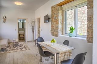 G&K Stone Suites - Haraki - 5