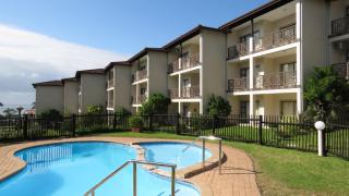 7 Topanga - Uvongo Beach - 0