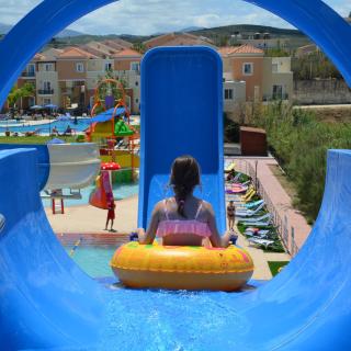 Chrispy Waterpark Resort - All inclusive - 1