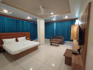 Hotel Neelkamal - Anand - 5