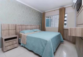APARTAMENTO VISTA MAR - Pé na areia - Balneário Camboriú - 2