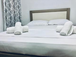 Sandri Apartment - Himare - 0
