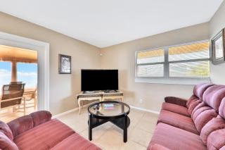 Sunrise Beach Retreat - Flagler Beach - 8