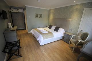 The Sun Inn - Swindon - 8