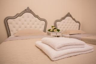 Pistakion Houses - 8