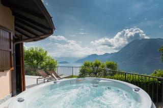Villa Castello with jacuzzi & priceless view by Rent All Como - Argegno - 0