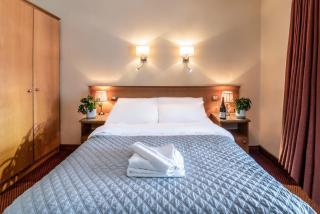 Holiday Hotel - Galway - 4