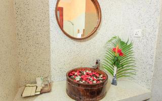 Saravoan Royal Palace - 2