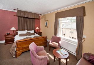 Lamb Hotel by Greene King Inns - Ely - 7