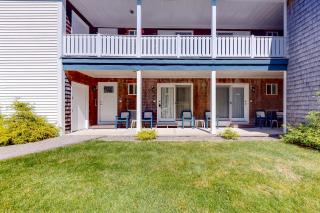 Seafarer Resort - 2