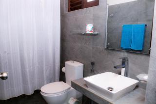 Seafood Restaurant and Motel - Tangalle - 2
