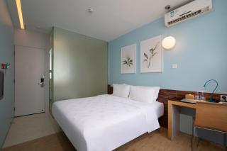 Shenzhen Dongmen Colour Hotel - 1