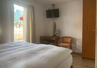 Hotel Du Quai - Villeneuve - 5