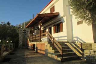 Το Σπιτι με την Σπηλιά - 5