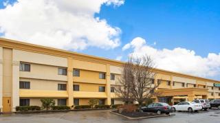 La Quinta Inn by Wyndham Auburn Worcester - Auburn - 9