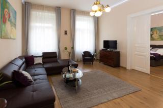 Elegant apartment with Buda Castle view - Budapest - 5