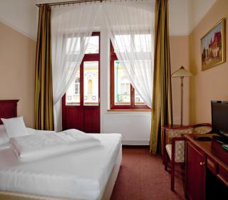 Wellness Hotel Ida - Františkovy Lázně - 9