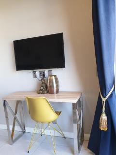Menlyn Maine Residence - 9