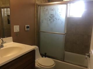 Warm Rooms - La Puente - 4