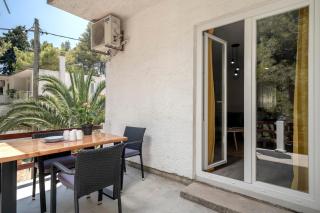 Lavanda Apartments - Jelsa - 8