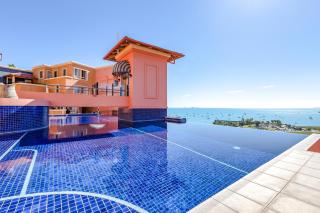 Martinique Whitsunday Resort - Airlie Beach - 8