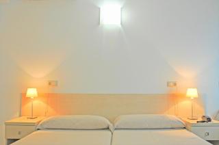 Residencia Universitaria Resa Sant Jordi - Tarragona - 0