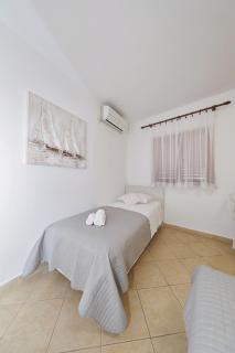 Apartmani Strpić - Biograd na Moru - 1