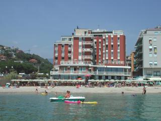 Residence Stella Maris - Pietra Ligure - 0
