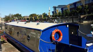 Houseboat Hotels - Sheffield - 9