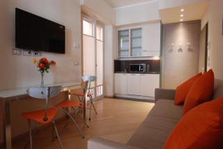 UR-NEST Piazza Maggiore - Bolonia - 8