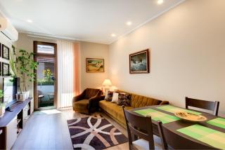 Sea Garden Apartment - First Beach line & Free parking - 0