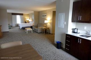 Holiday Inn Express & Suites Oshawa Downtown - Toronto Area by IHG - 5