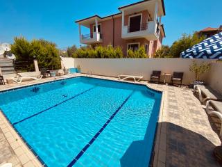 La Luna Studios - Limenas - 0